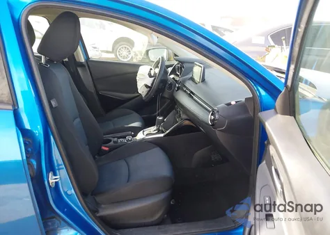 2018 Toyota Yaris Ia z USA, uszkodzony, nr VIN 3MYDLBYV4JY300265